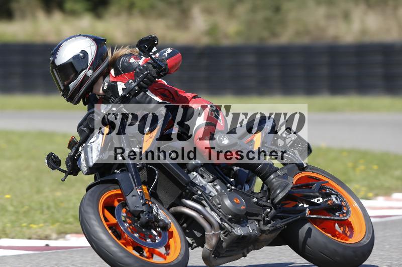 Archiv-2025/48 25.08.2025 Cornu Master School ADR/gruen-vert/43